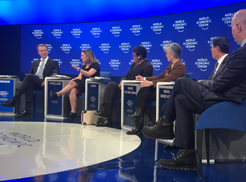 La ministre Chrystia Freeland au Forum économique mondial de Davos